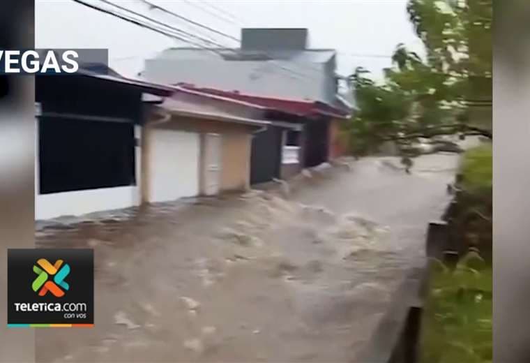 88 inundaciones dejan a al menos 40 familias sin electrodomésticos ni ropa